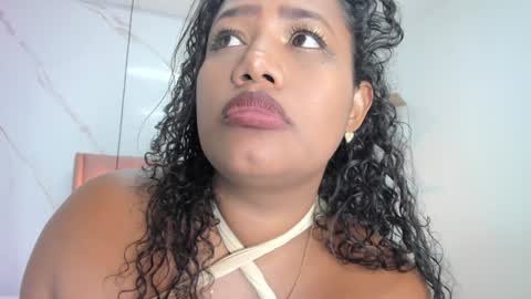 belle online show from January 12, 1:42 am