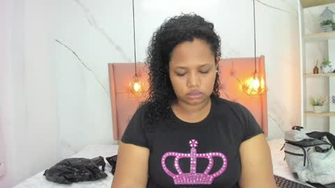 belle online show from April 12, 12:54 pm