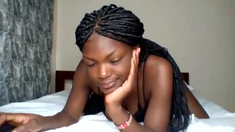 Snapshot of belle_bubbles chatting on February 15, 6:15 pm bubbles online show from February 15, 6:15 pm