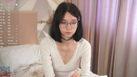 Bea online show from April 1, 6:36 am