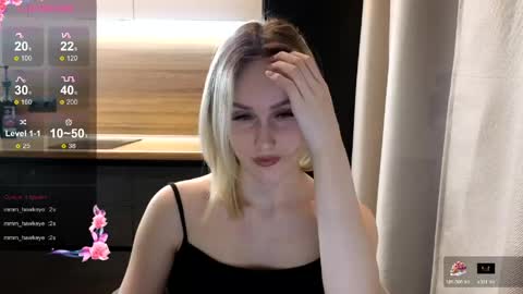 Snapshot of belle_vill chatting on April 13, 1:05 pm Belle online show from April 13, 1:05 pm