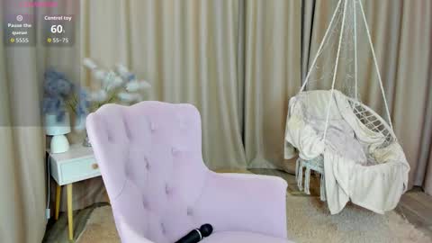 Belle online show from November 14, 1:04 am