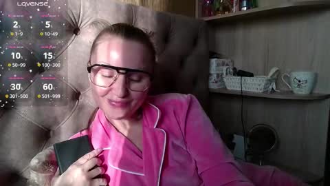 Amelia online show from January 12, 12:32 pm