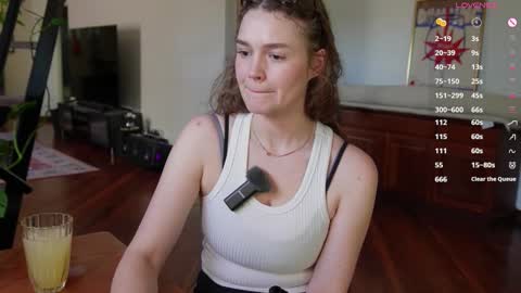 BELLE   online show from October 15, 6:24 am