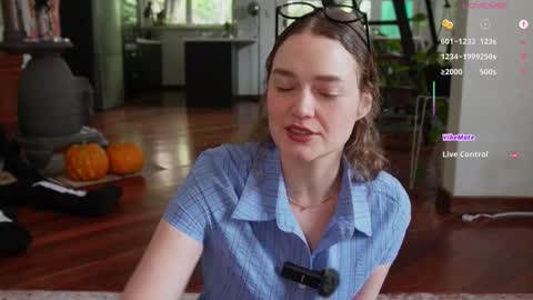 BELLE   online show from November 5, 2:55 am