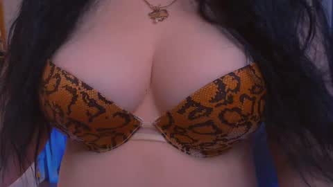 Hello I am kind friendly and cute girl online show from March 10, 11:53 am