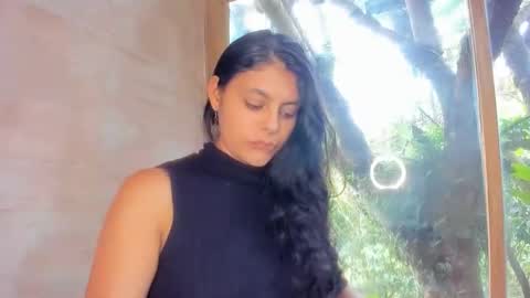 bellezacosmica online show from April 13, 9:09 pm