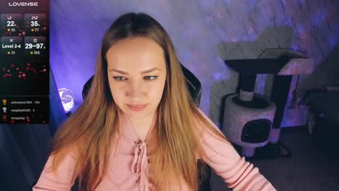 Snapshot of bellezza_ chatting on January 6, 5:16 pm Your Annabelle Wolf online show from January 6, 5:16 pm