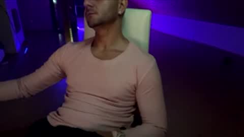 bello477192 online show from February 15, 11:41 am