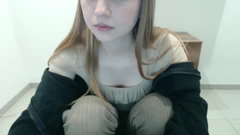 bellochka_ online show from January 5, 5:27 pm