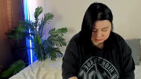 LinaBoo online show from October 21, 11:22 am