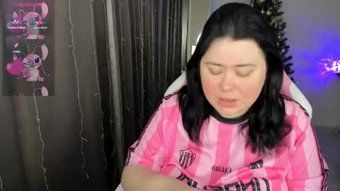 LinaBoo online show from January 13, 4:40 am