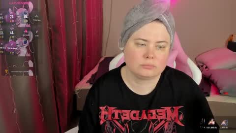 LinaBoo online show from April 2, 6:00 am