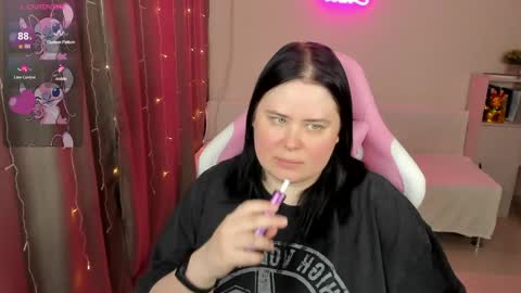 LinaBoo online show from April 9, 5:07 am