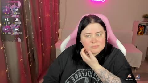 LinaBoo online show from April 9, 6:19 am