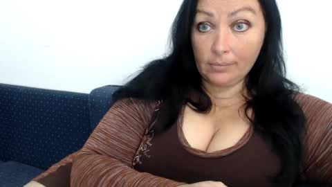 Snapshot of beluckynow chatting on October 12, 6:51 pm beluckynow online show from October 12, 6:51 pm