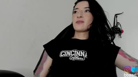 Snapshot of belyswitch chatting on December 9, 3:22 pm Bely Bbasrt1 - hot online show from December 9, 3:22 pm