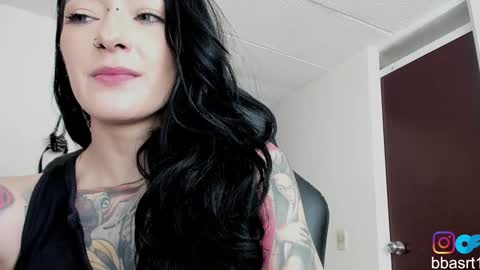 Snapshot of belyswitch chatting on December 20, 8:23 pm Bely Bbasrt1 - hot online show from December 20, 8:23 pm