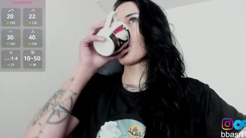 Snapshot of belyswitch chatting on December 29, 5:33 pm Bely Bbasrt1 - hot online show from December 29, 5:33 pm