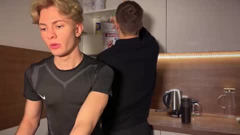 Snapshot of ben_harmon chatting on February 9, 6:50 am ben_harmon online show from February 9, 6:50 am