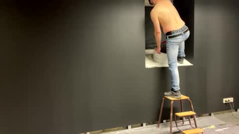 Snapshot of bencrow chatting on February 6, 11:08 pm Bencrow online show from February 6, 11:08 pm