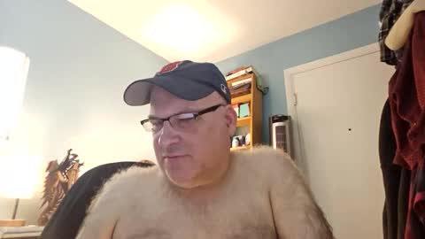 Snapshot of bendavewill chatting on May 21, 6:42 am Bendavewill online show from May 21, 6:42 am
