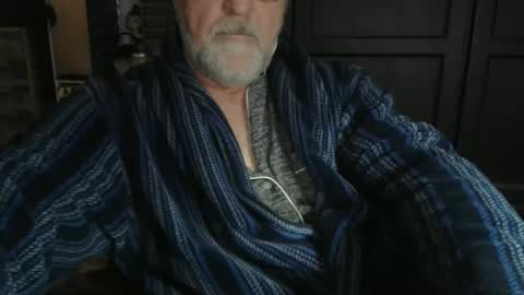 Snapshot of bendrinkin chatting on January 12, 10:23 am bendrinkin online show from January 12, 10:23 am