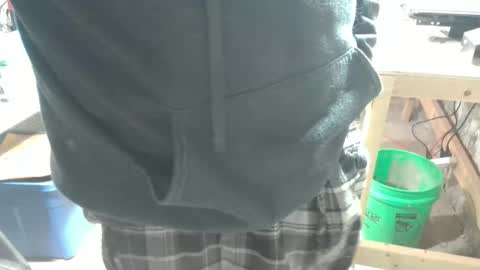 Snapshot of bendrinkin chatting on February 8, 11:30 pm bendrinkin online show from February 8, 11:30 pm