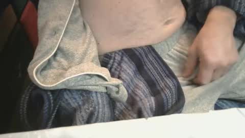 Snapshot of bendrinkin chatting on February 13, 9:16 am bendrinkin online show from February 13, 9:16 am