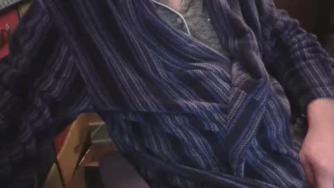 Snapshot of bendrinkin chatting on February 24, 10:13 am bendrinkin online show from February 24, 10:13 am