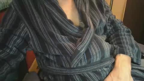 Snapshot of bendrinkin chatting on March 24, 9:14 am bendrinkin online show from March 24, 9:14 am