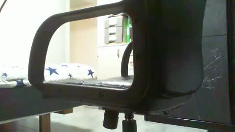 beninoam75 online show from December 2, 4:02 pm