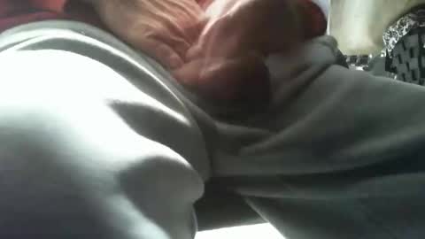 beninoam75 online show from April 3, 11:19 am