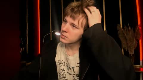 Snapshot of benjamin_harris chatting on May 30, 10:01 am Benjamin online show from May 30, 10:01 am