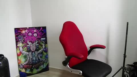 Snapshot of benjamin_isaac chatting on April 28, 2:22 pm benjamin_isaac online show from April 28, 2:22 pm
