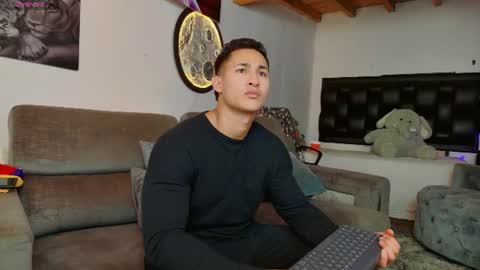 Snapshot of benjamincooperk1 chatting on June 29, 3:45 pm benjamincooperk online show from June 29, 3:45 pm