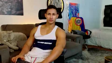 Snapshot of benjamincooperk1 chatting on July 23, 8:01 am benjamincooperk online show from July 23, 8:01 am