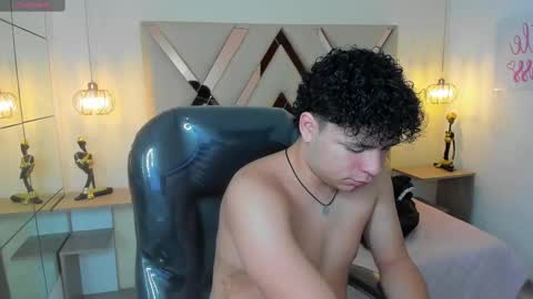 BENJAMIN online show from September 11, 8:31 pm