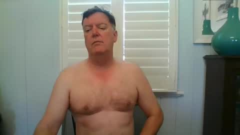 Snapshot of benjoid chatting on December 6, 10:19 pm benjoid online show from December 6, 10:19 pm