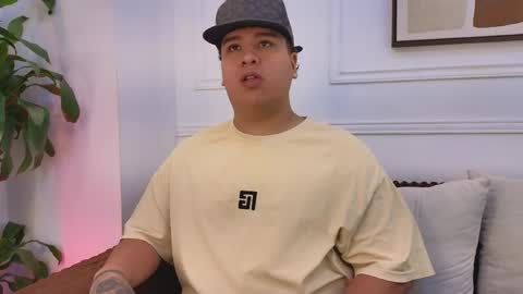 bennett_alejoo online show from April 10, 6:12 pm