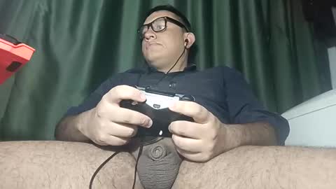 Snapshot of benny_94_project1000 chatting on March 1, 5:42 am Benn online show from March 1, 5:42 am