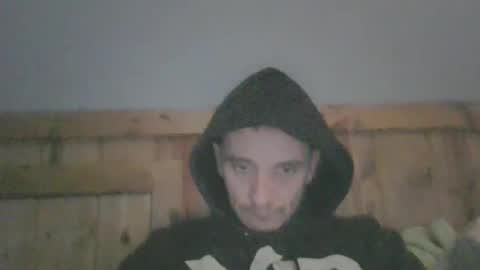 Snapshot of bennymn chatting on January 12, 7:11 am benny and innocentvixon online show from January 12, 7:11 am