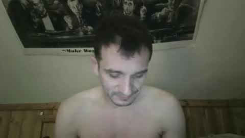 Snapshot of bennymn chatting on January 15, 1:09 pm benny and innocentvixon online show from January 15, 1:09 pm