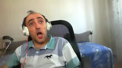 bentish online show from November 3, 9:10 am