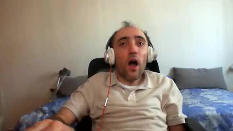 bentish online show from April 28, 1:05 pm