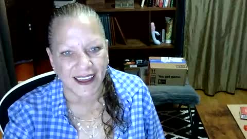 Snapshot of bentmountain chatting on March 11, 1:55 am DeniseDavid online show from March 11, 1:55 am