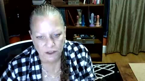 Snapshot of bentmountain chatting on March 12, 1:56 am DeniseDavid online show from March 12, 1:56 am