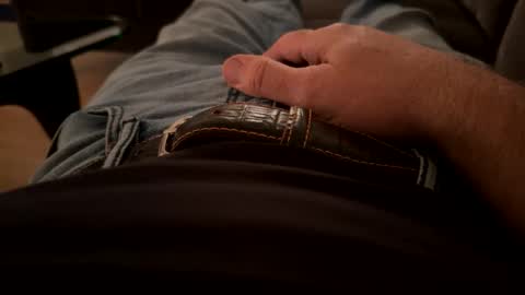 benz10001 online show from December 7, 11:34 pm