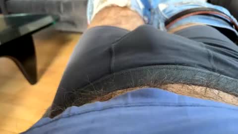 benz10001 online show from December 8, 4:07 pm