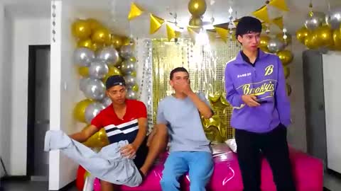 benz boys online show from January 16, 12:09 pm